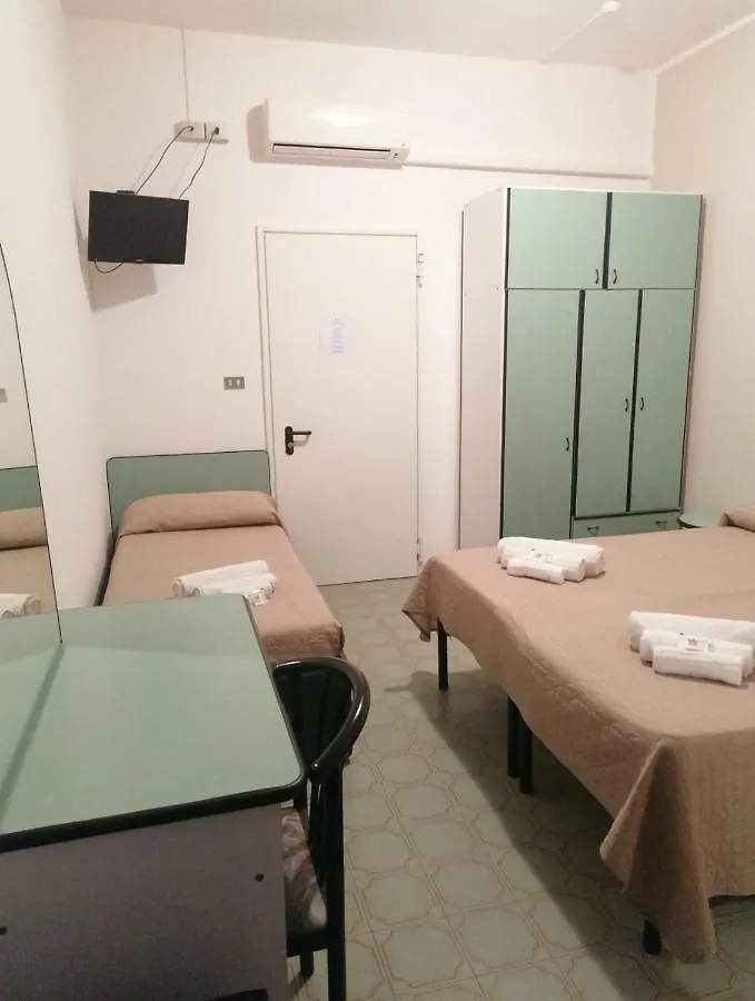 ***  רימיני Hotel Magriv איטליה